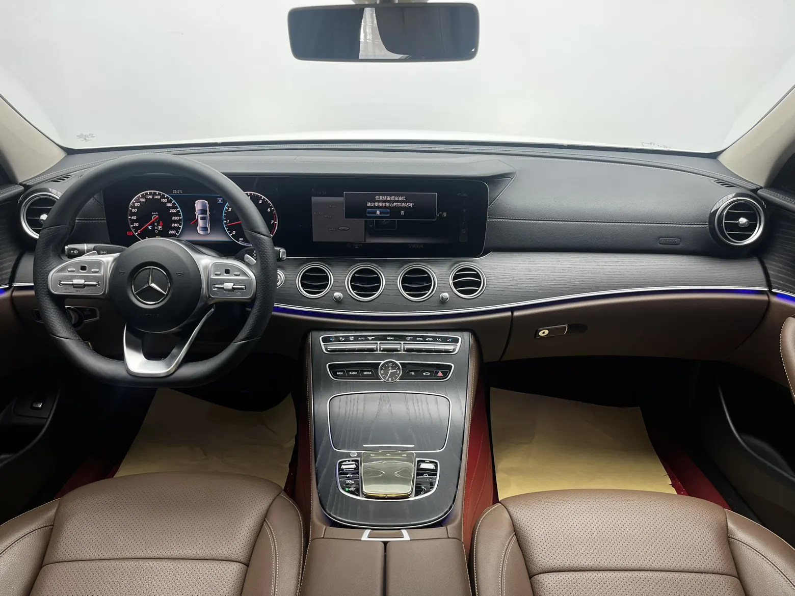 Mercedes-Benz E 300 L, 2020 8