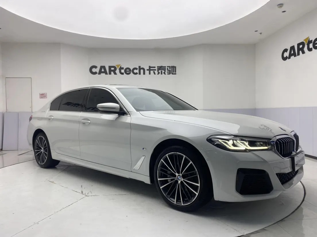 BMW 530Li, 2021 2