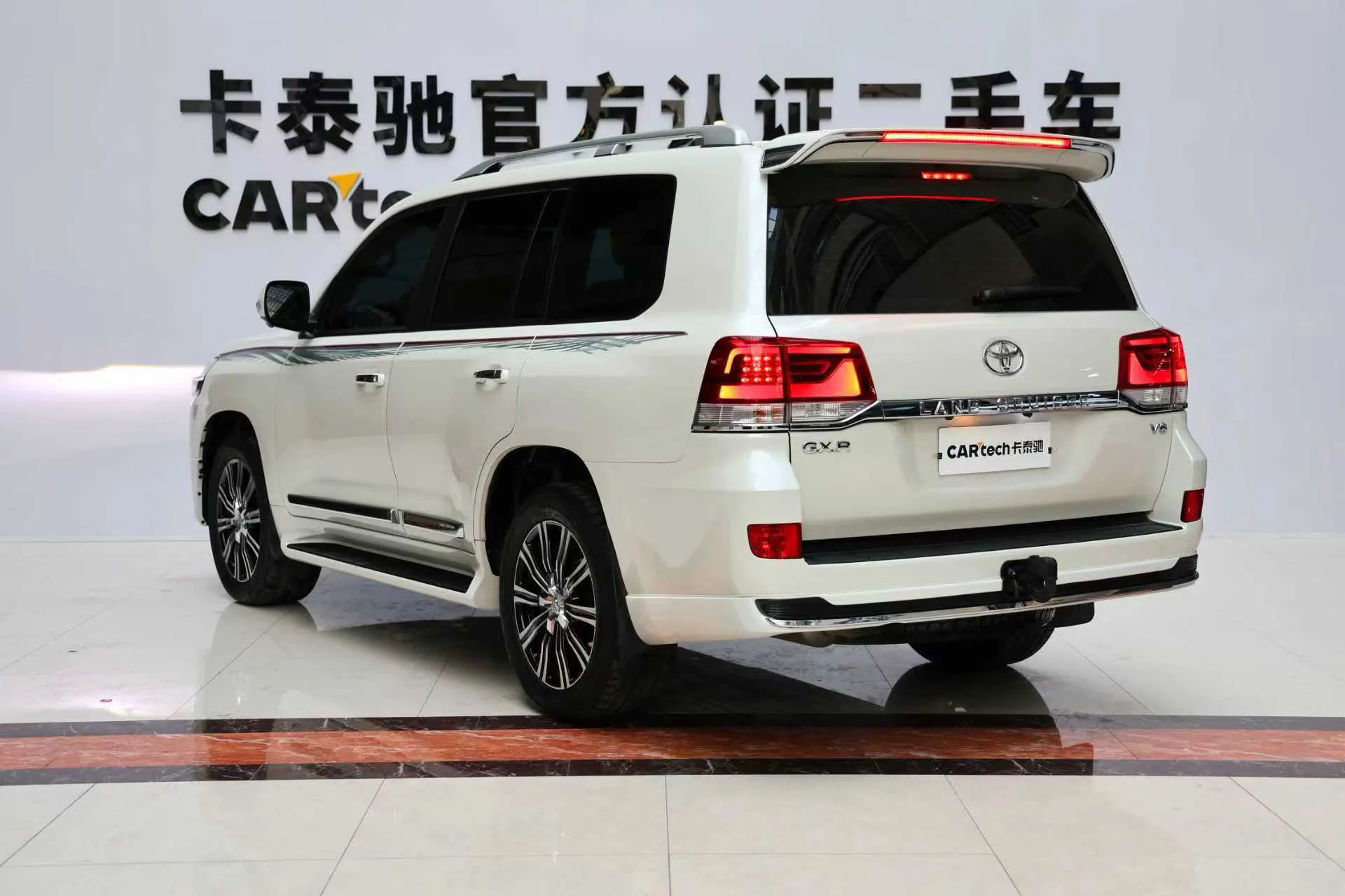 Toyota Land Cruiser, 2019 7