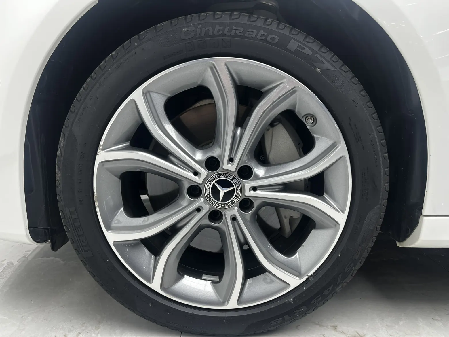 Mercedes-Benz E 300 L, 2020 7