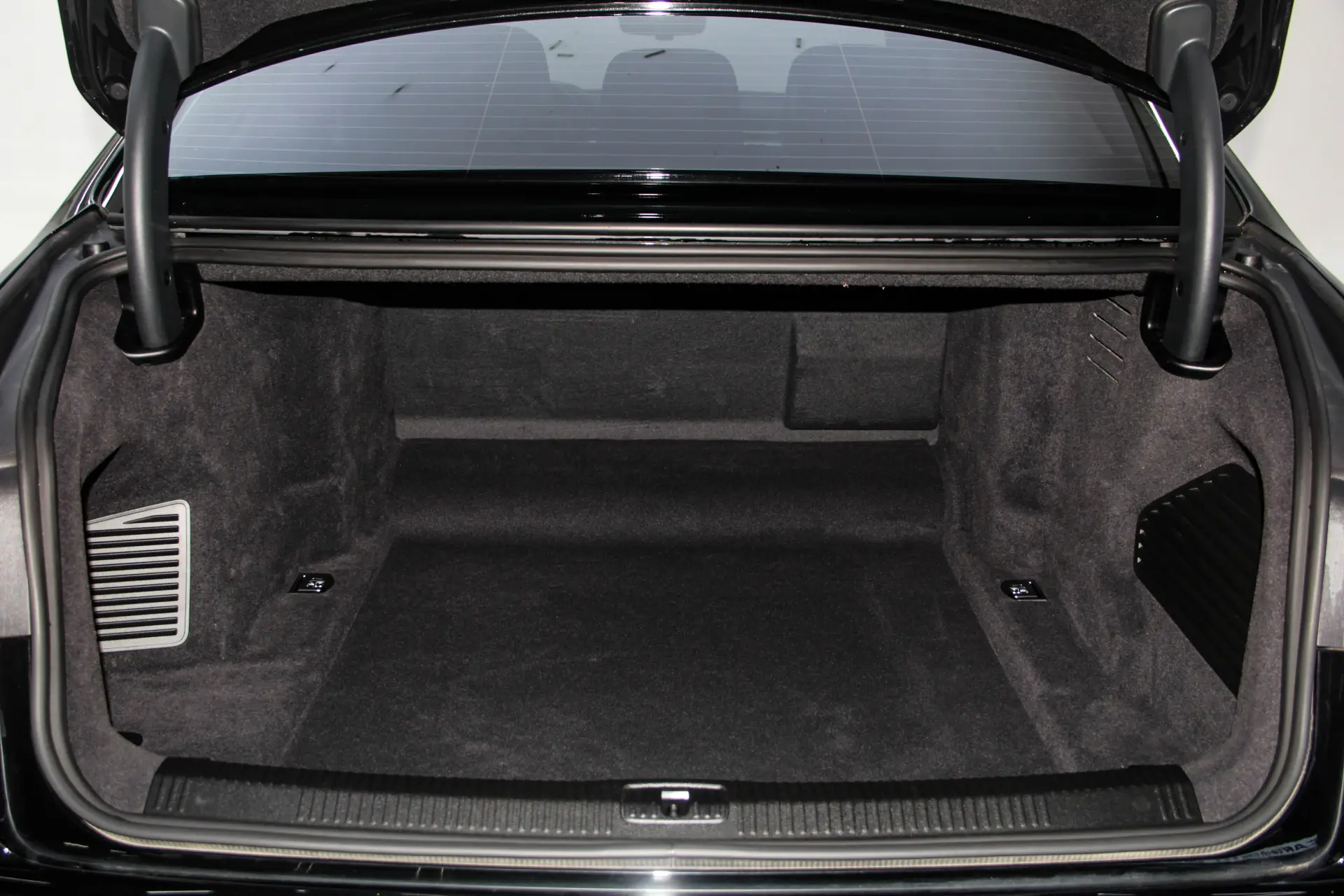 Audi A8L 45 TFSI, 2024 10