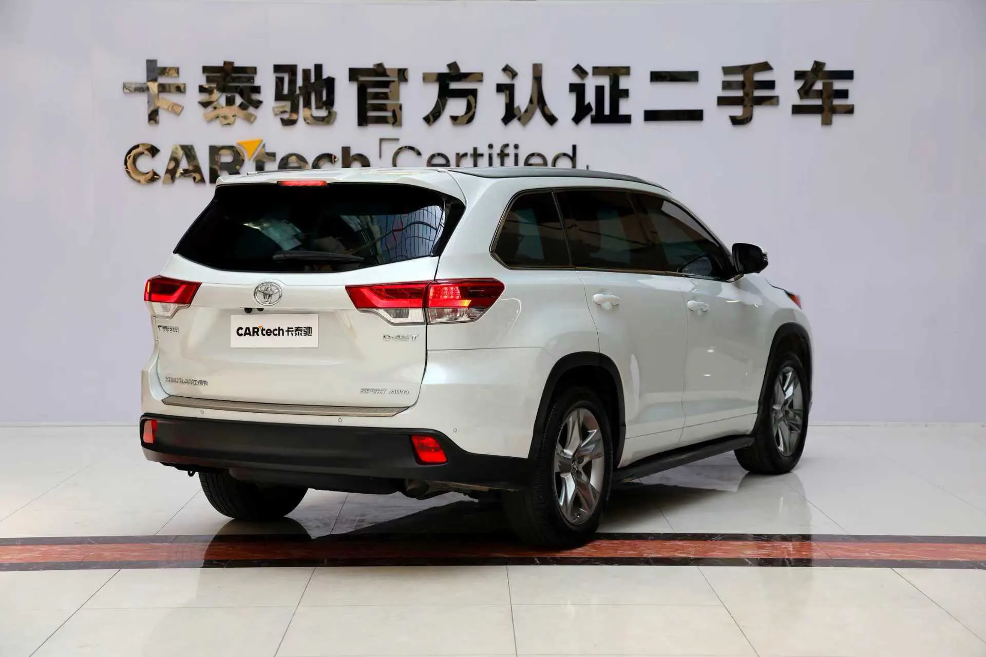 Toyota Highlander, 2024 все фото