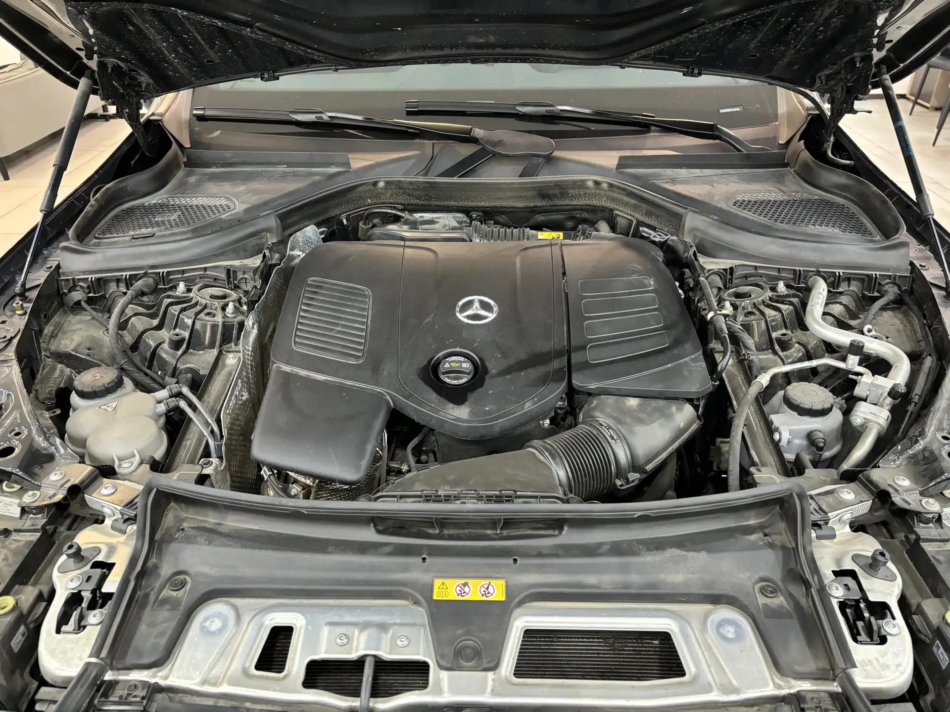 Mercedes-Benz GLC 260 L, 2024 8