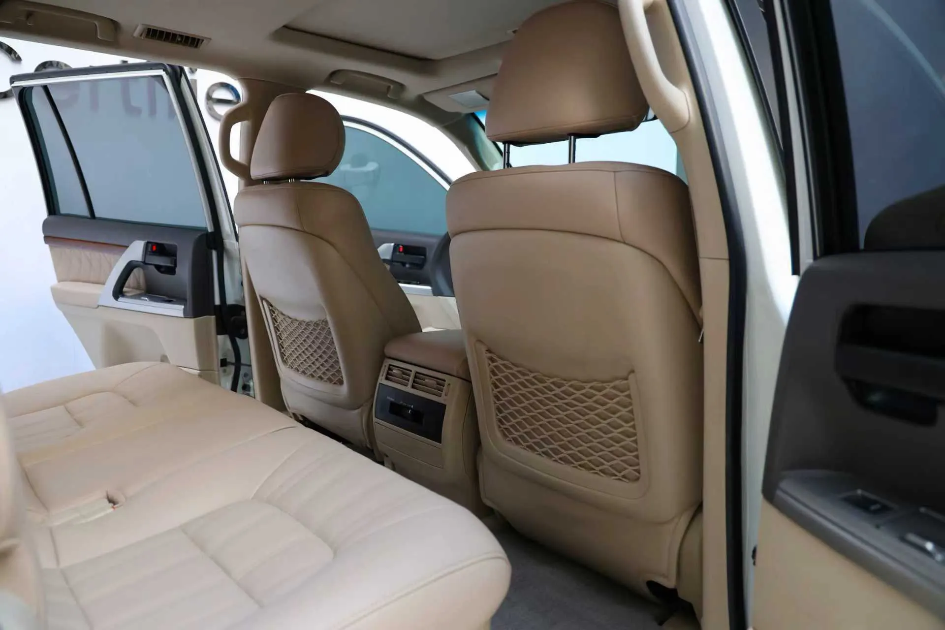 Toyota Land Cruiser, 2019 12