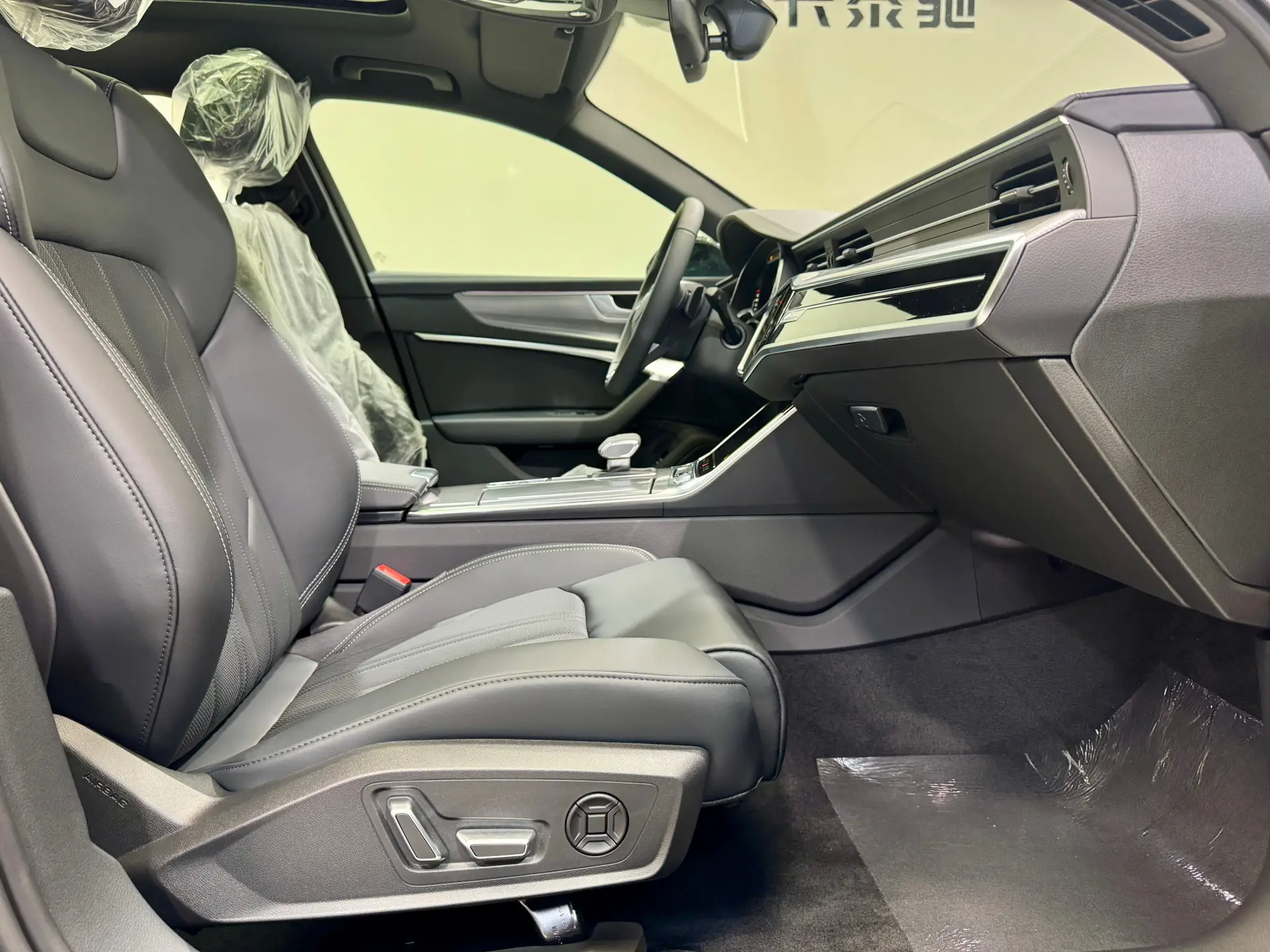 Audi A6L 40 TFSI, 2025 8