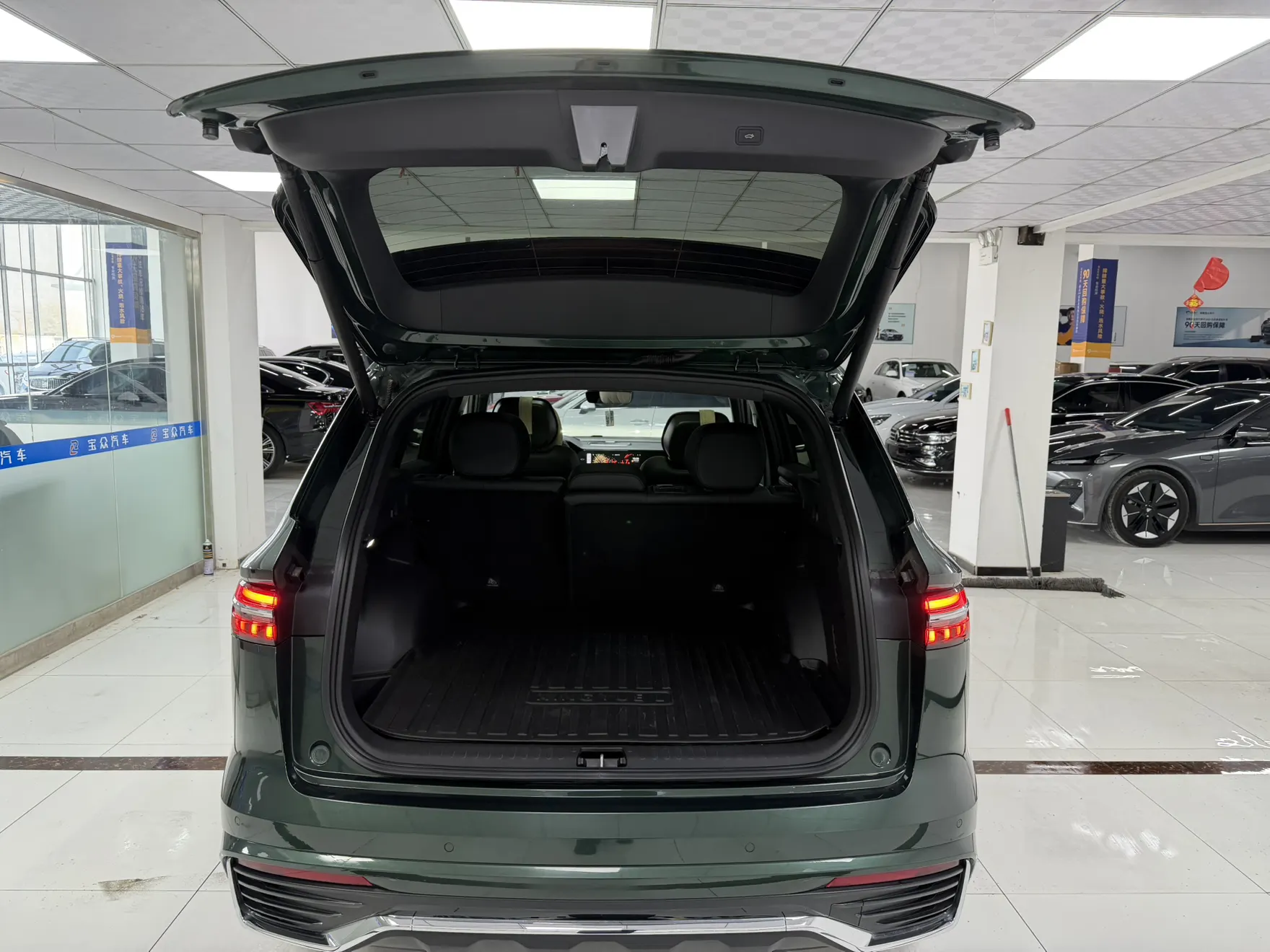 Geely Xingyue L, 2025 16