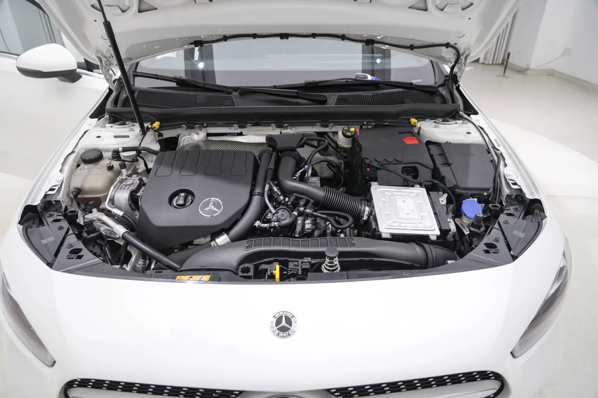 Mercedes-Benz A 200 L, 2022 10