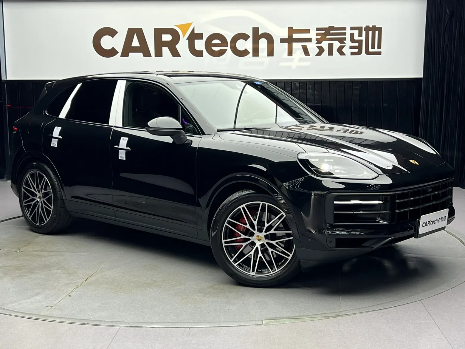 Porsche Cayenne, 2026 2