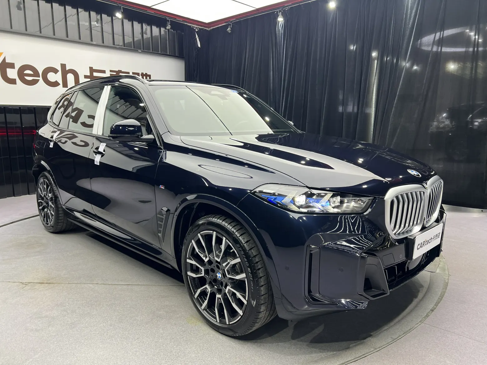 BMW X5, 2025 10