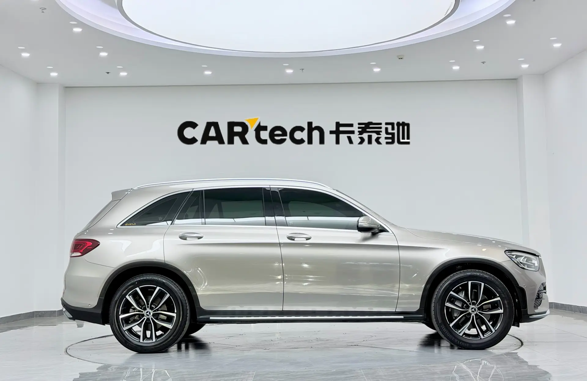 Mercedes-Benz GLC 300 L, 2020 все фото