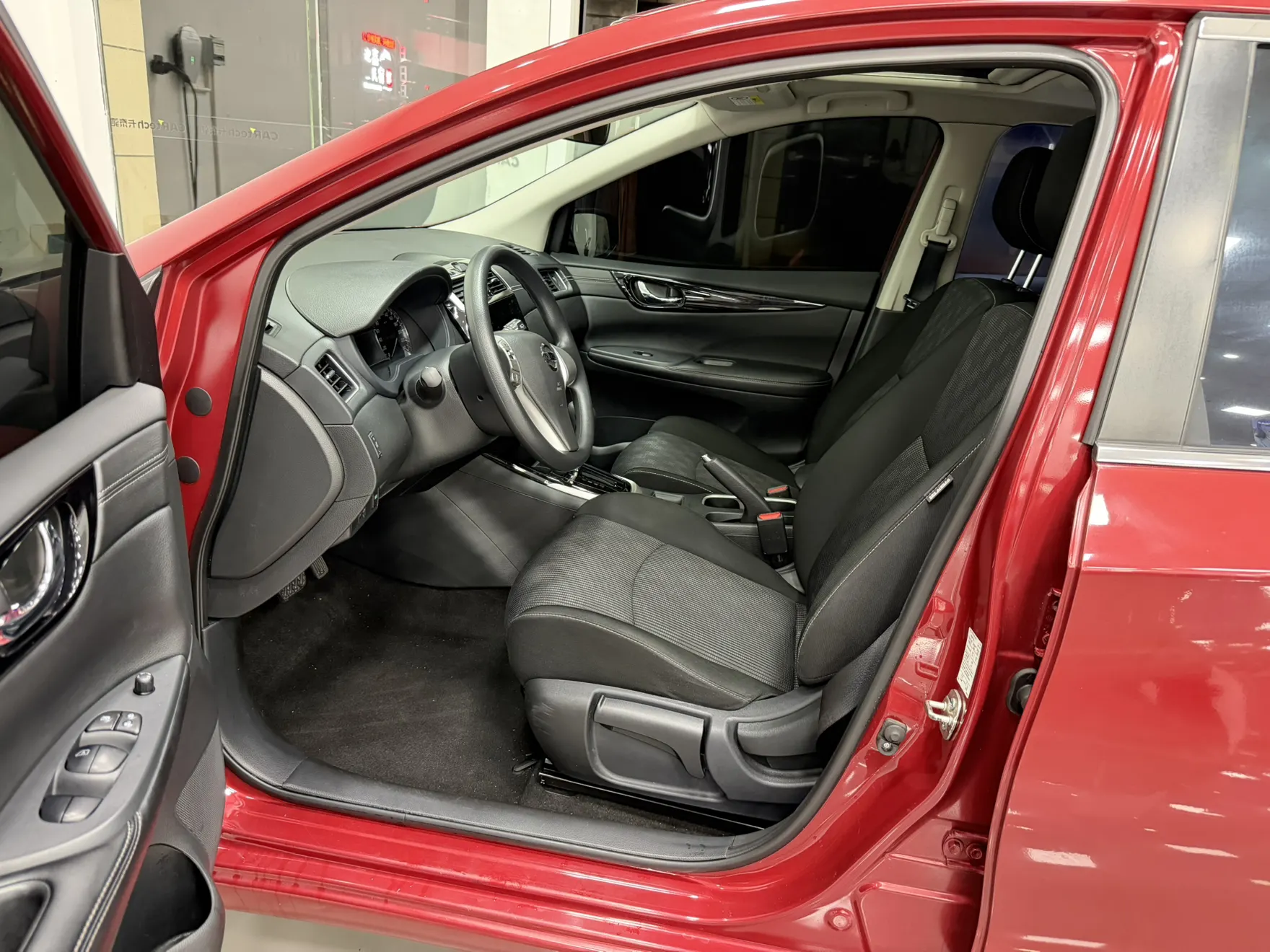 Nissan Tiida, 2020 12