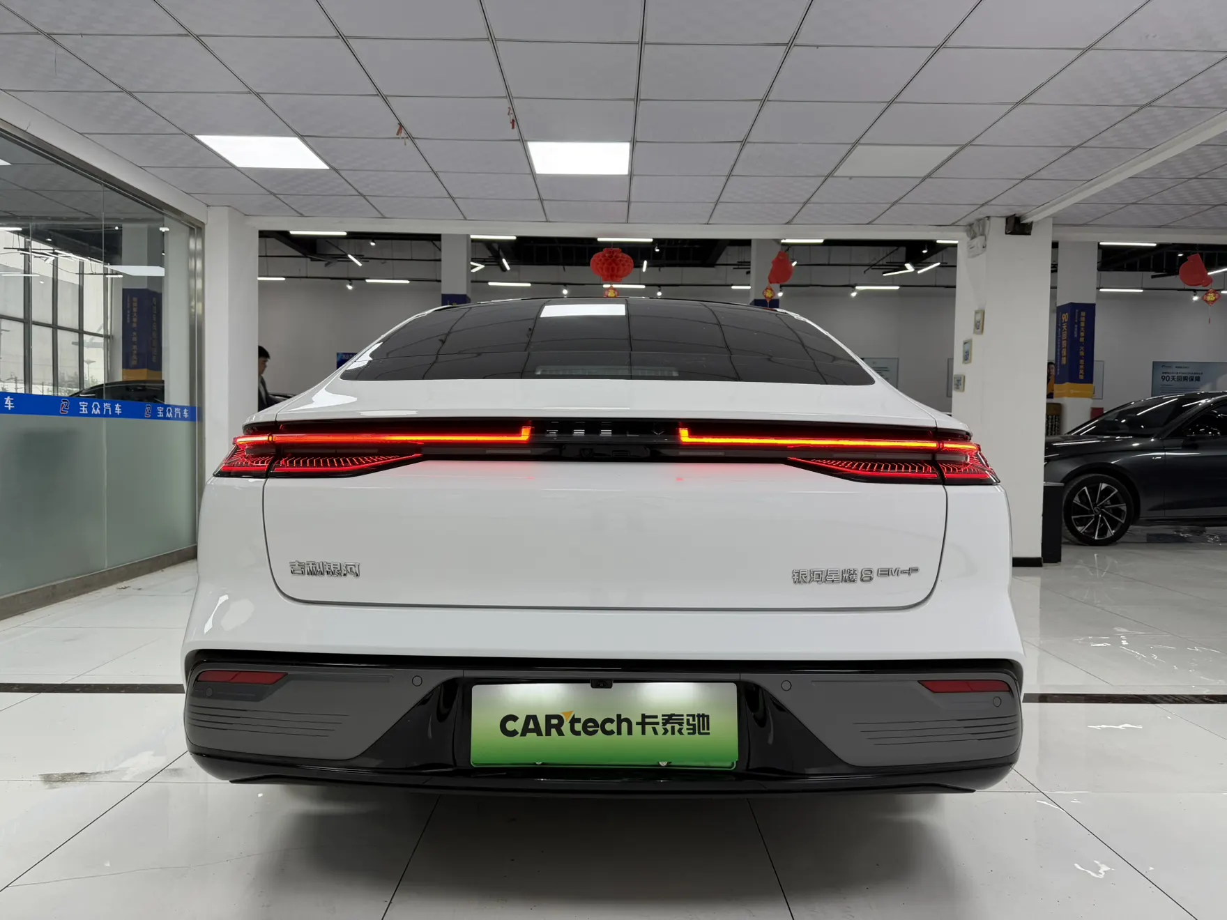 Geely Galaxy 8, 2025 30