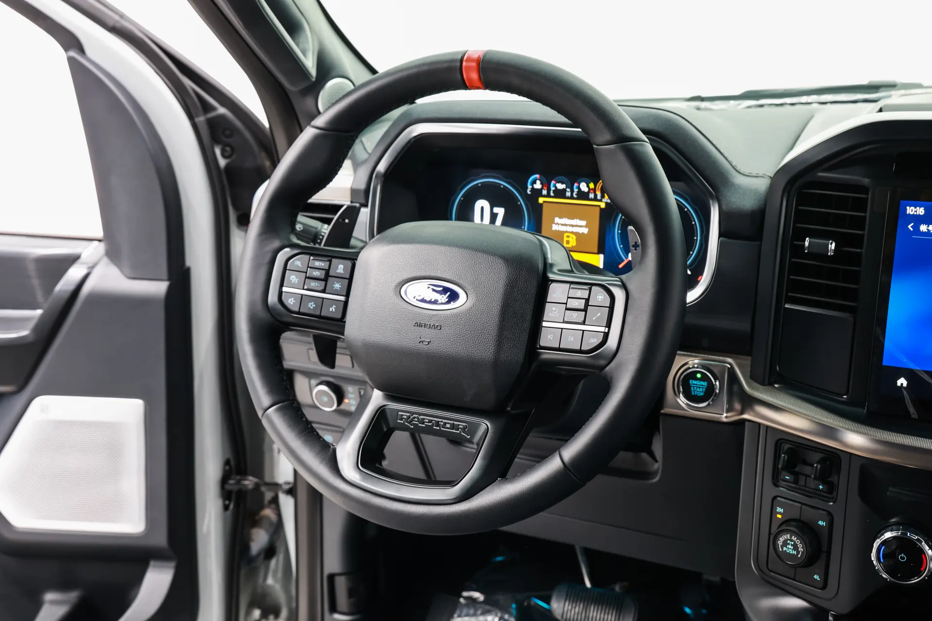 Ford F-150, 2023 12
