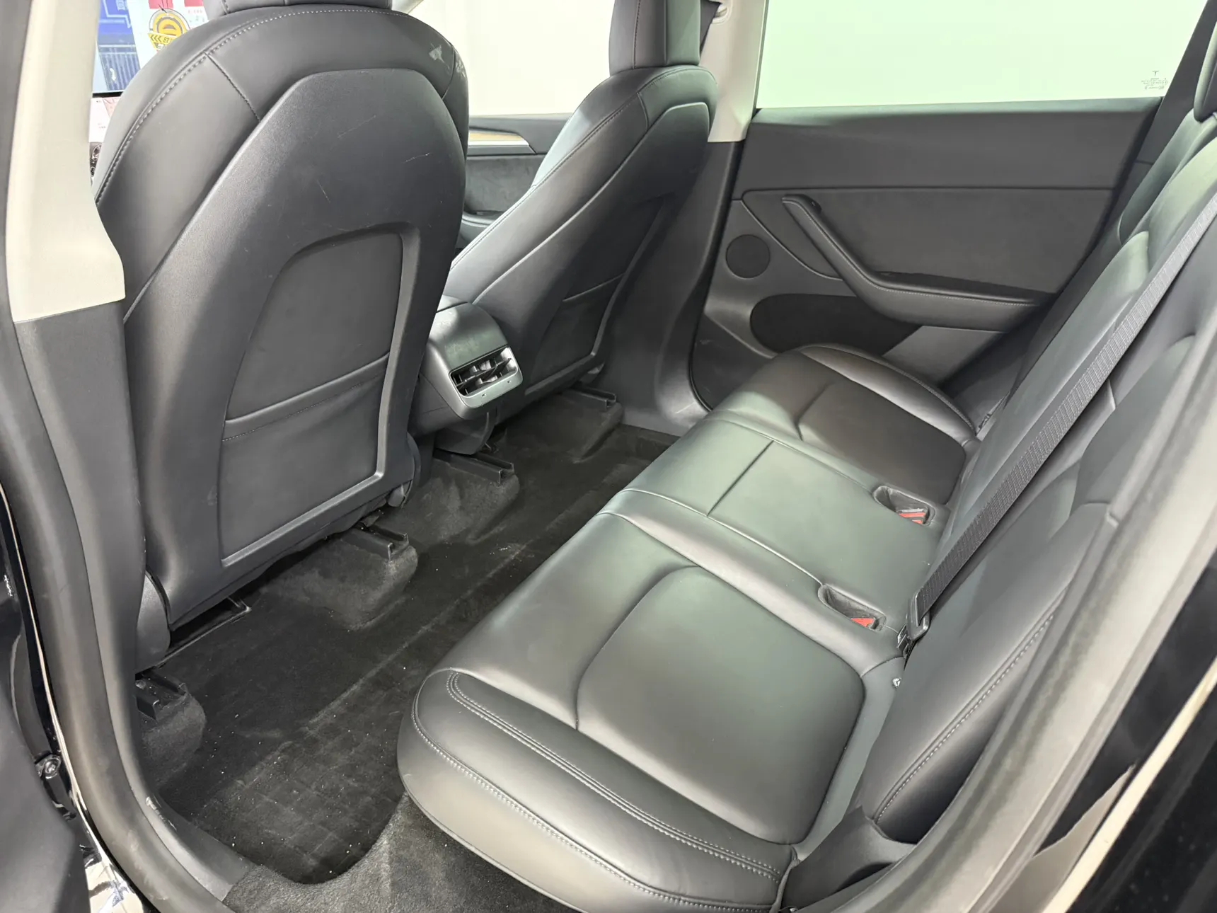 Tesla Model Y, 2021 13
