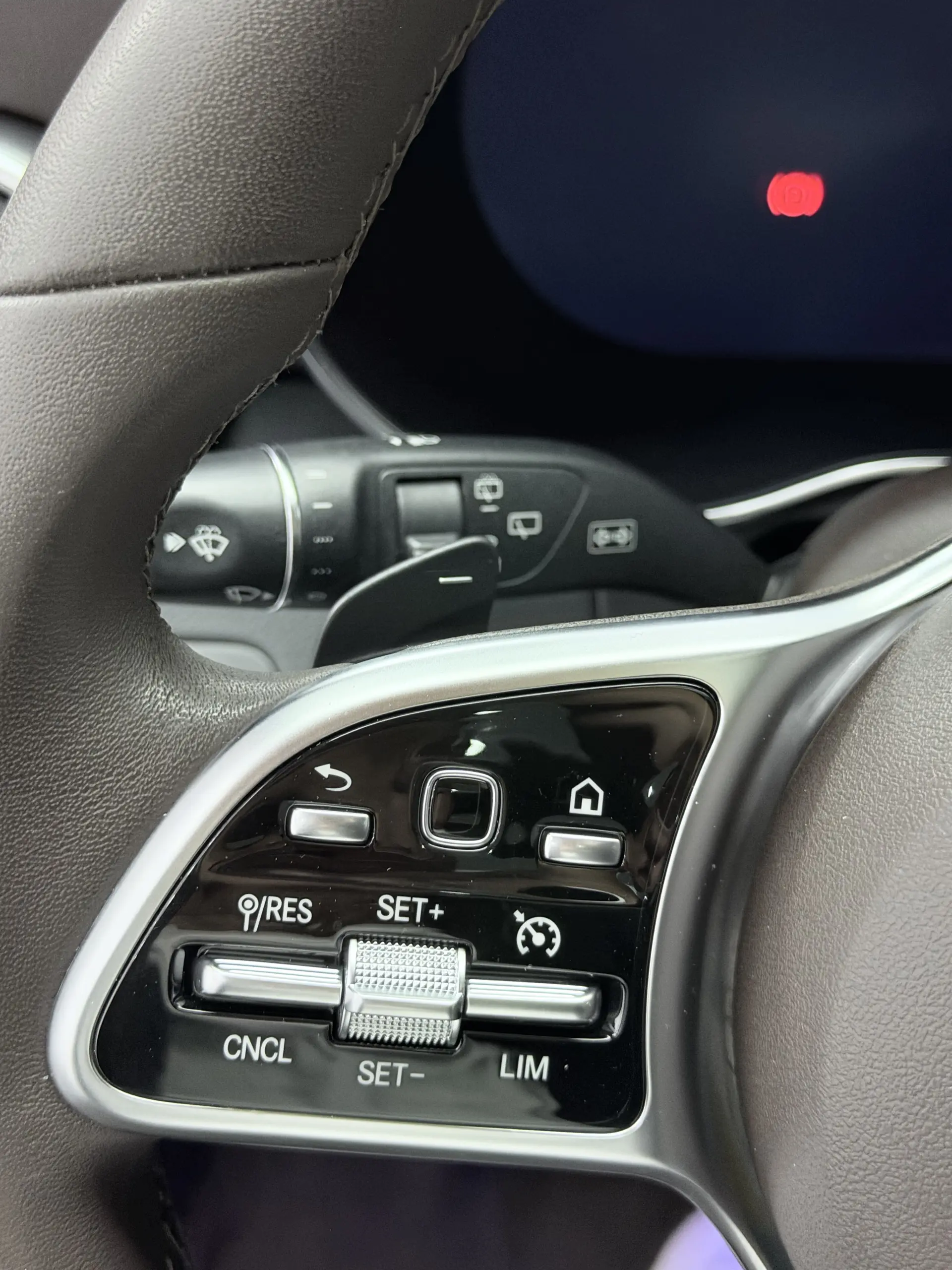 Mercedes-Benz GLC 300 L, 2020 35