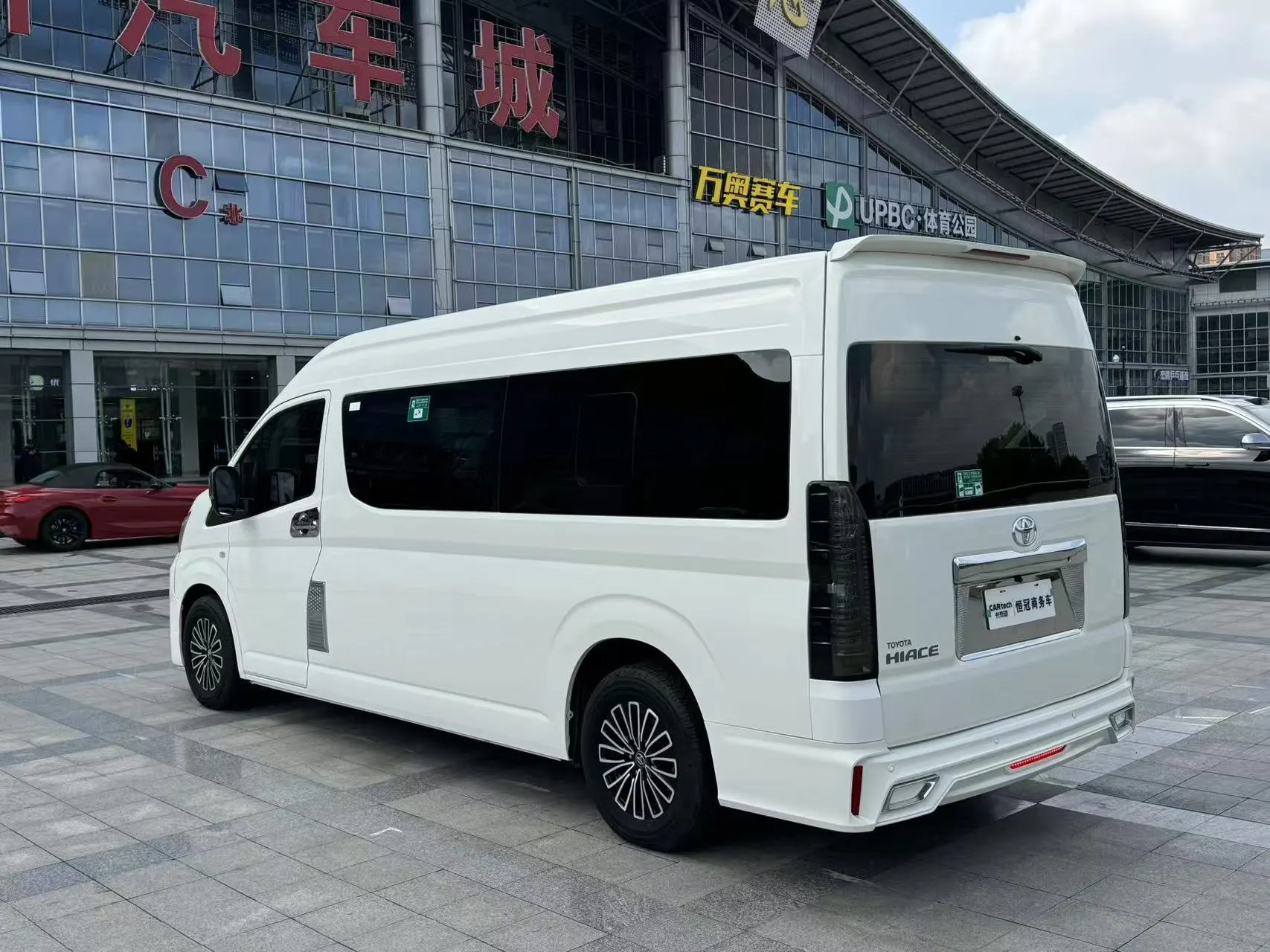 Toyota HiAce, 2023 2