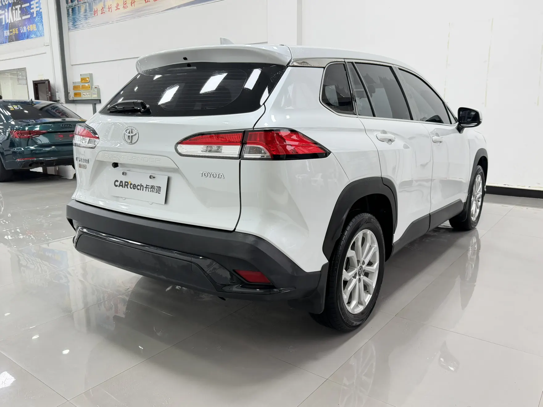 Toyota Frontlander, 2025 4