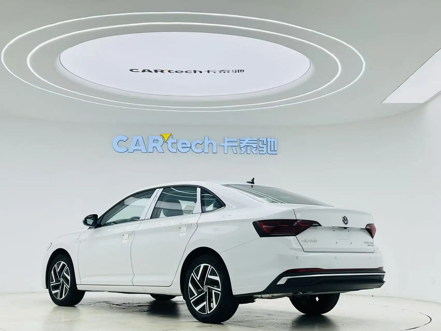 Volkswagen Sagitar, 2025 7