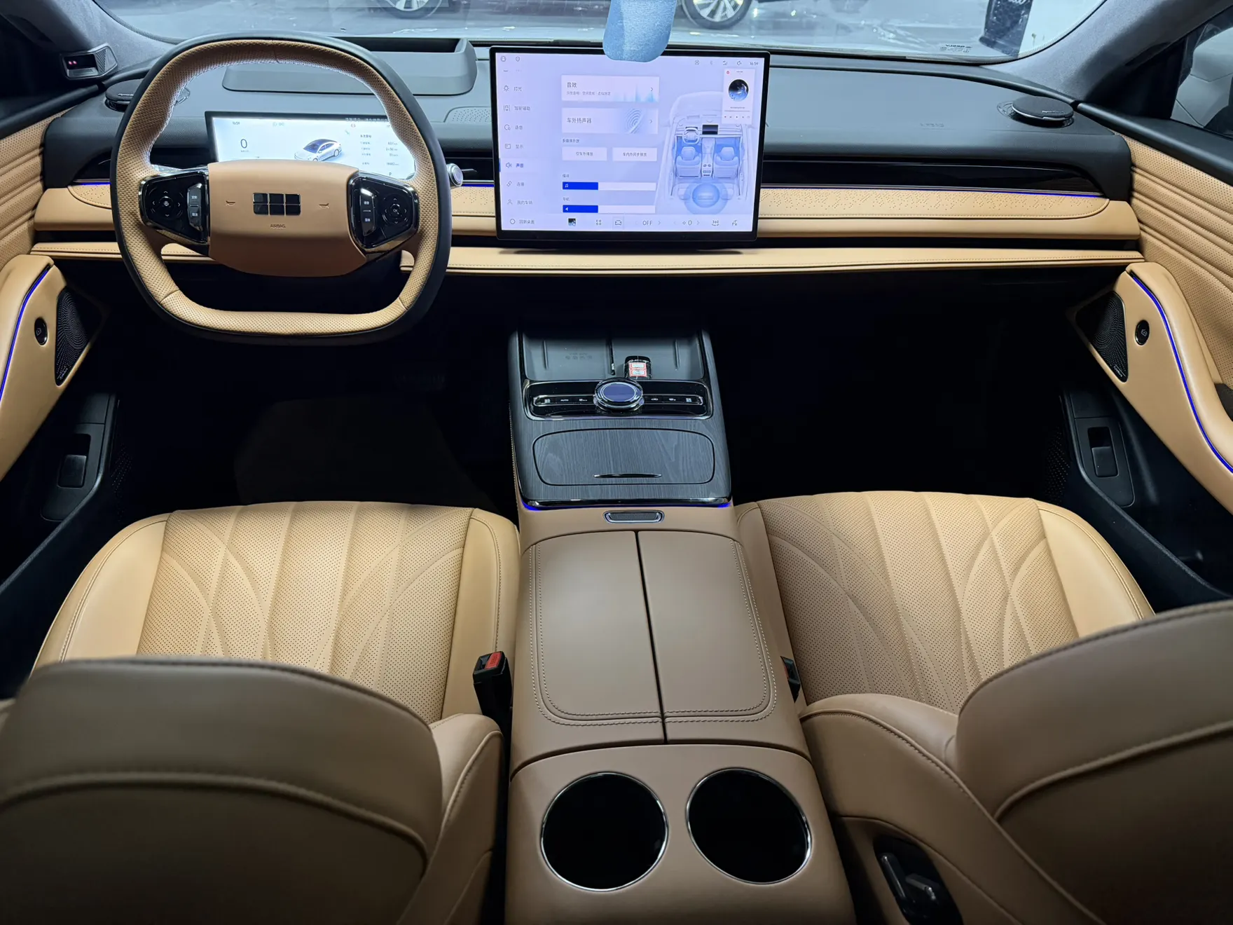 Geely Galaxy 8, 2025 27