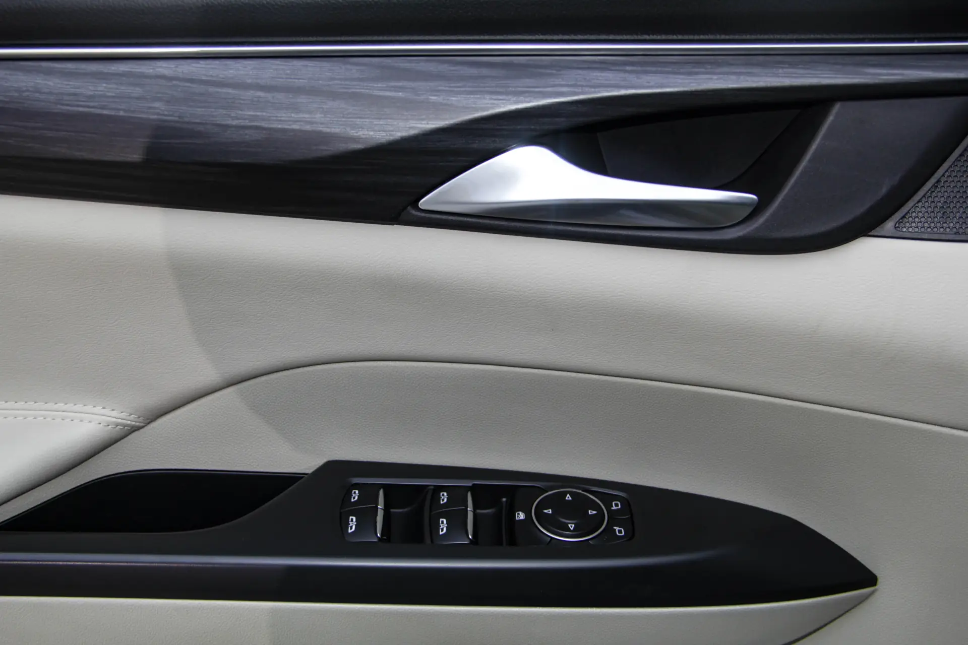 Buick GL8, 2024 24