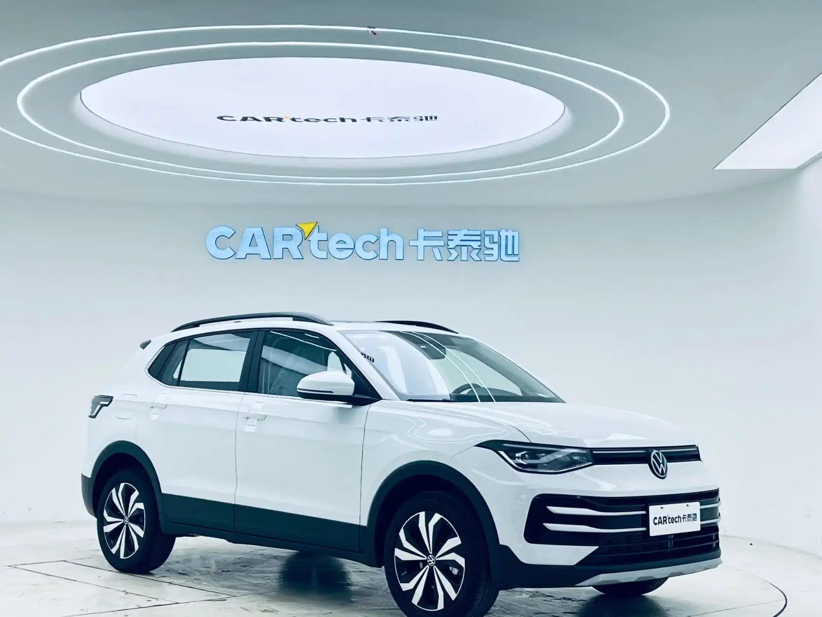 Volkswagen Tharu, 2025 3