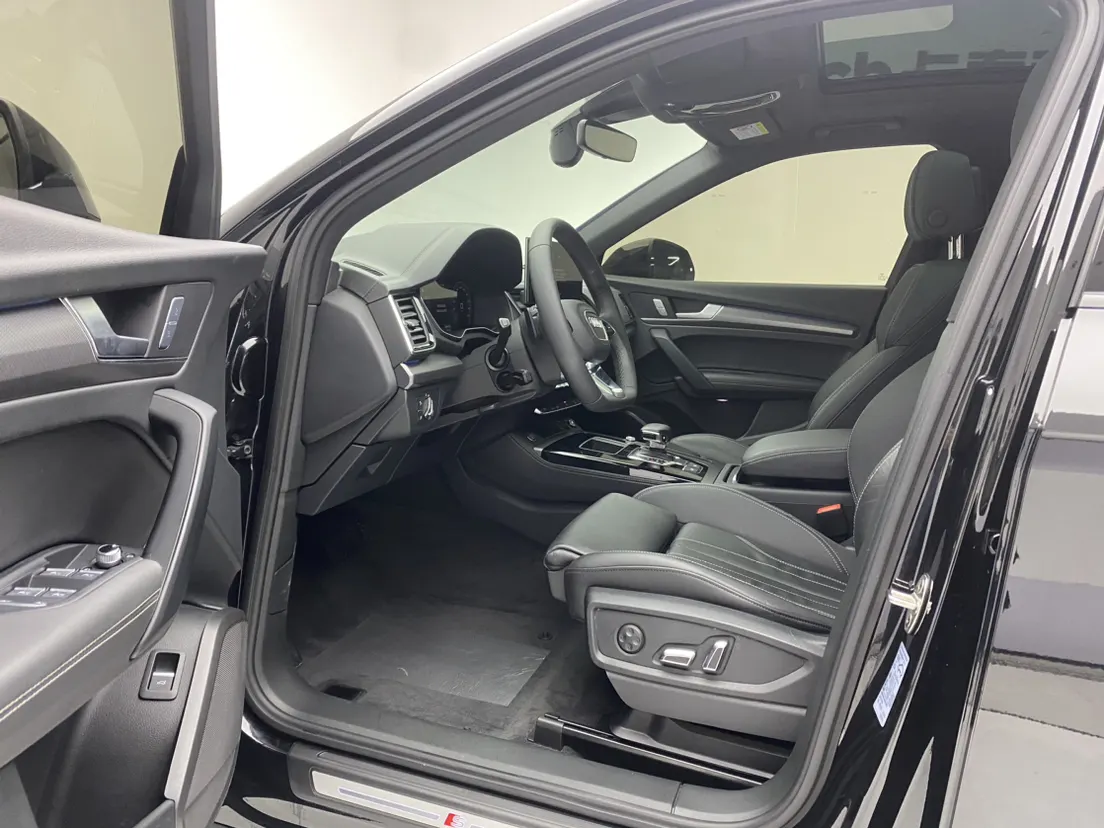 Audi Q5L 40, 2023 17