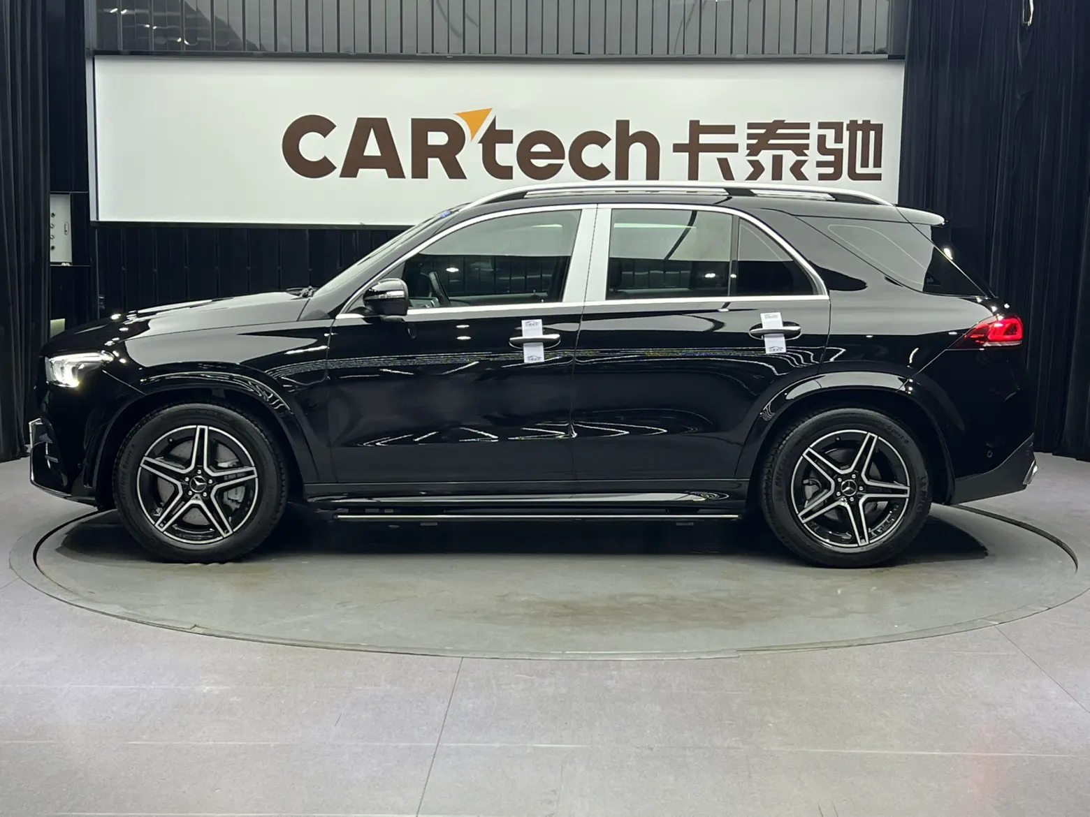 Mercedes-Benz GLE 53 4MATIC, 2022 8