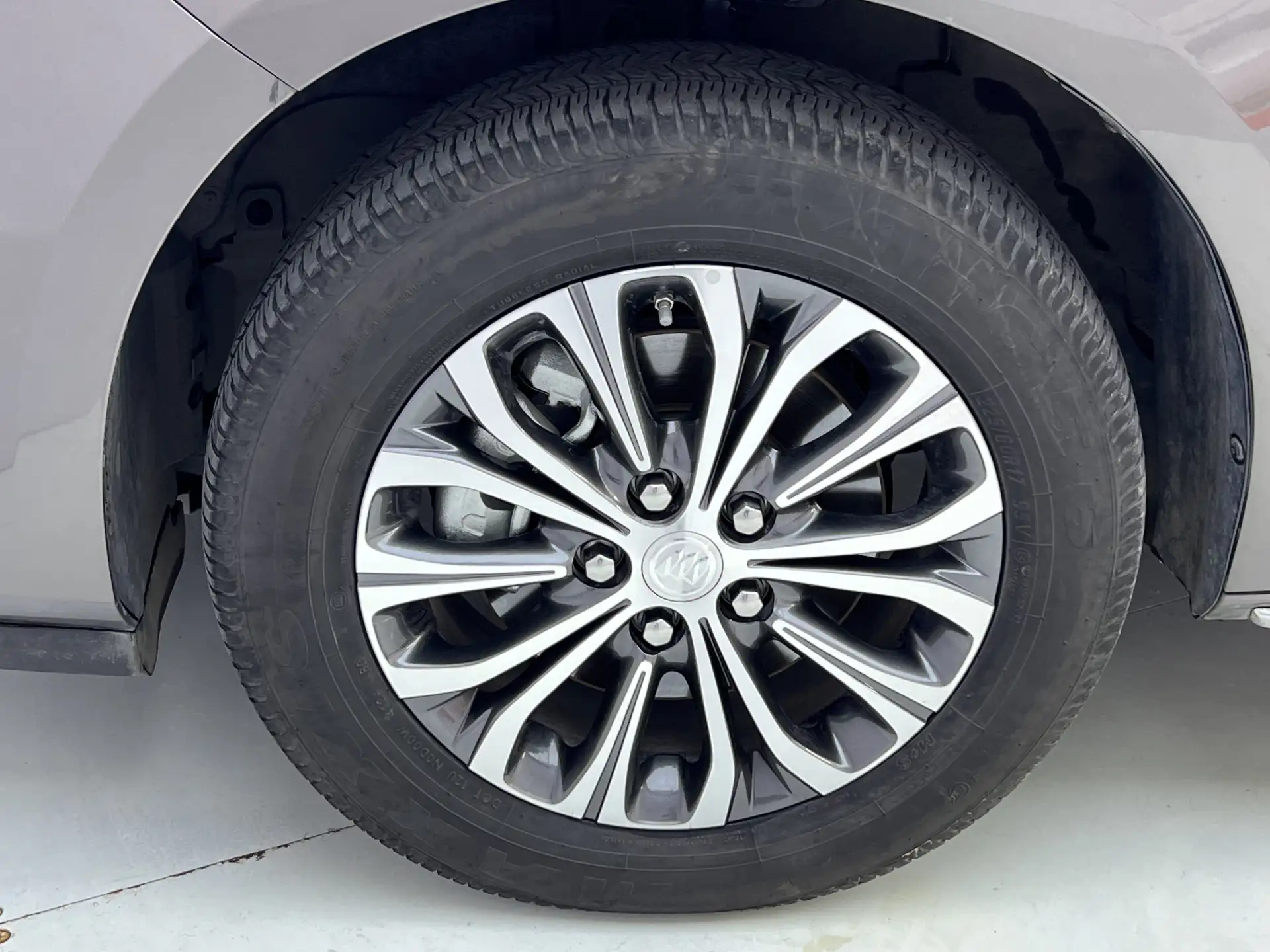 Buick GL8, 2025 11