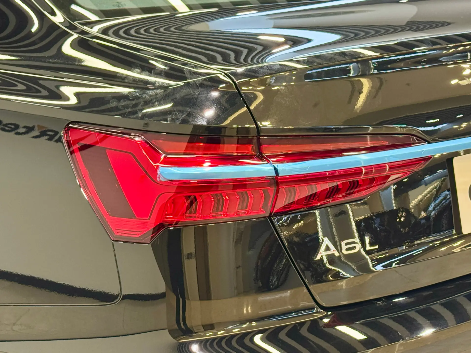 Audi A6L 40 TFSI, 2025 3