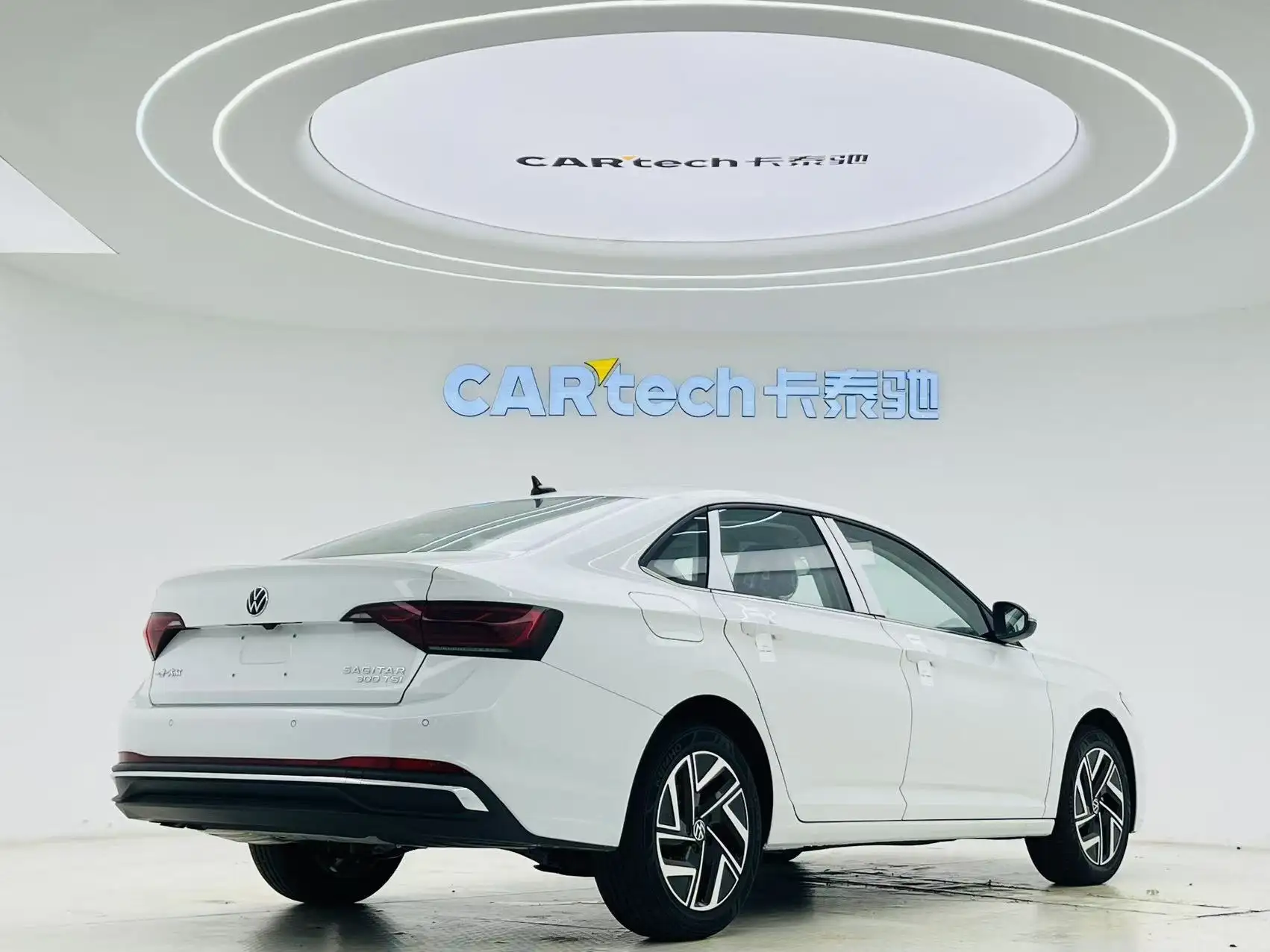 Volkswagen Sagitar, 2025 все фото