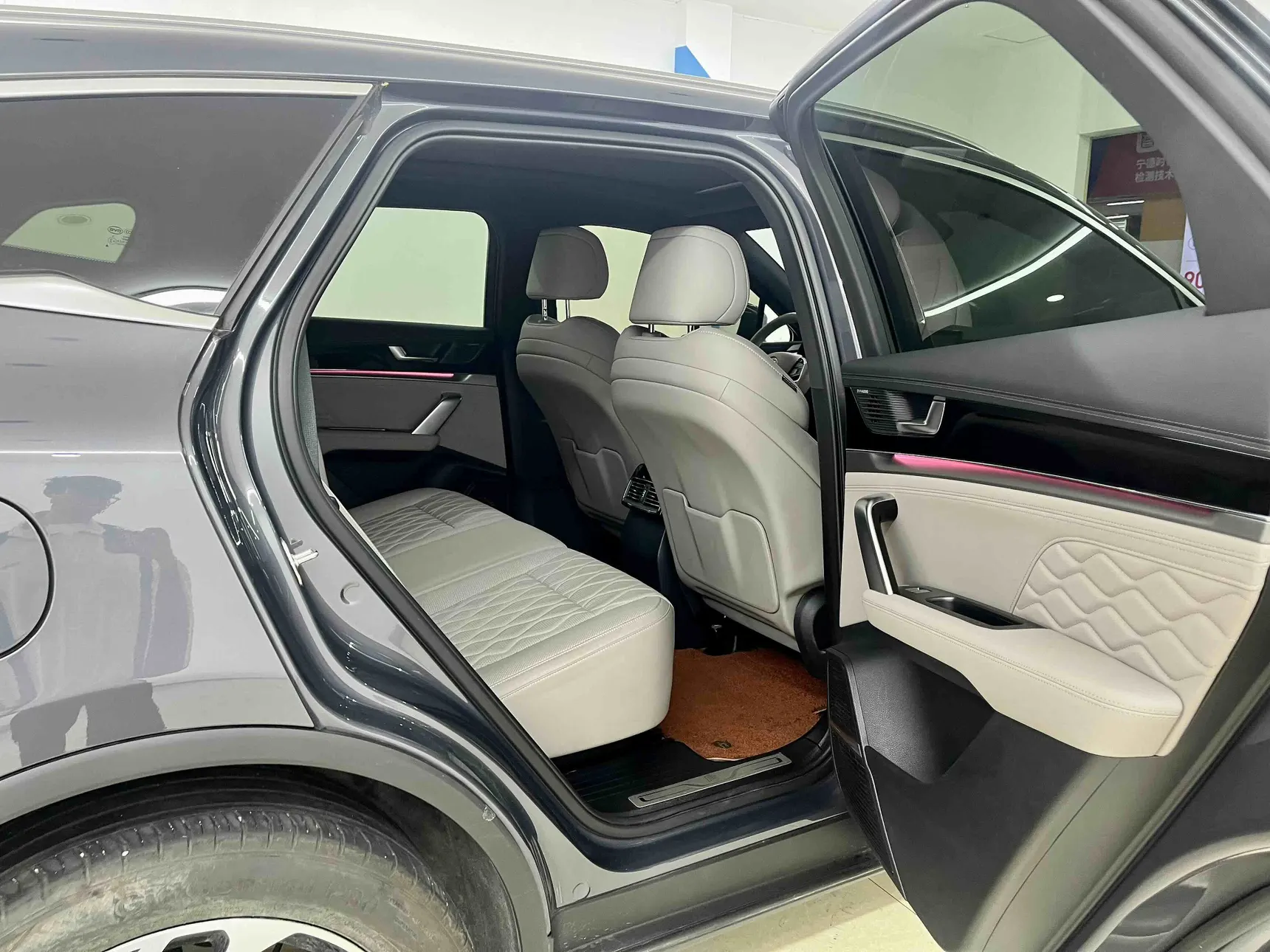 BYD Tang, 2025 15