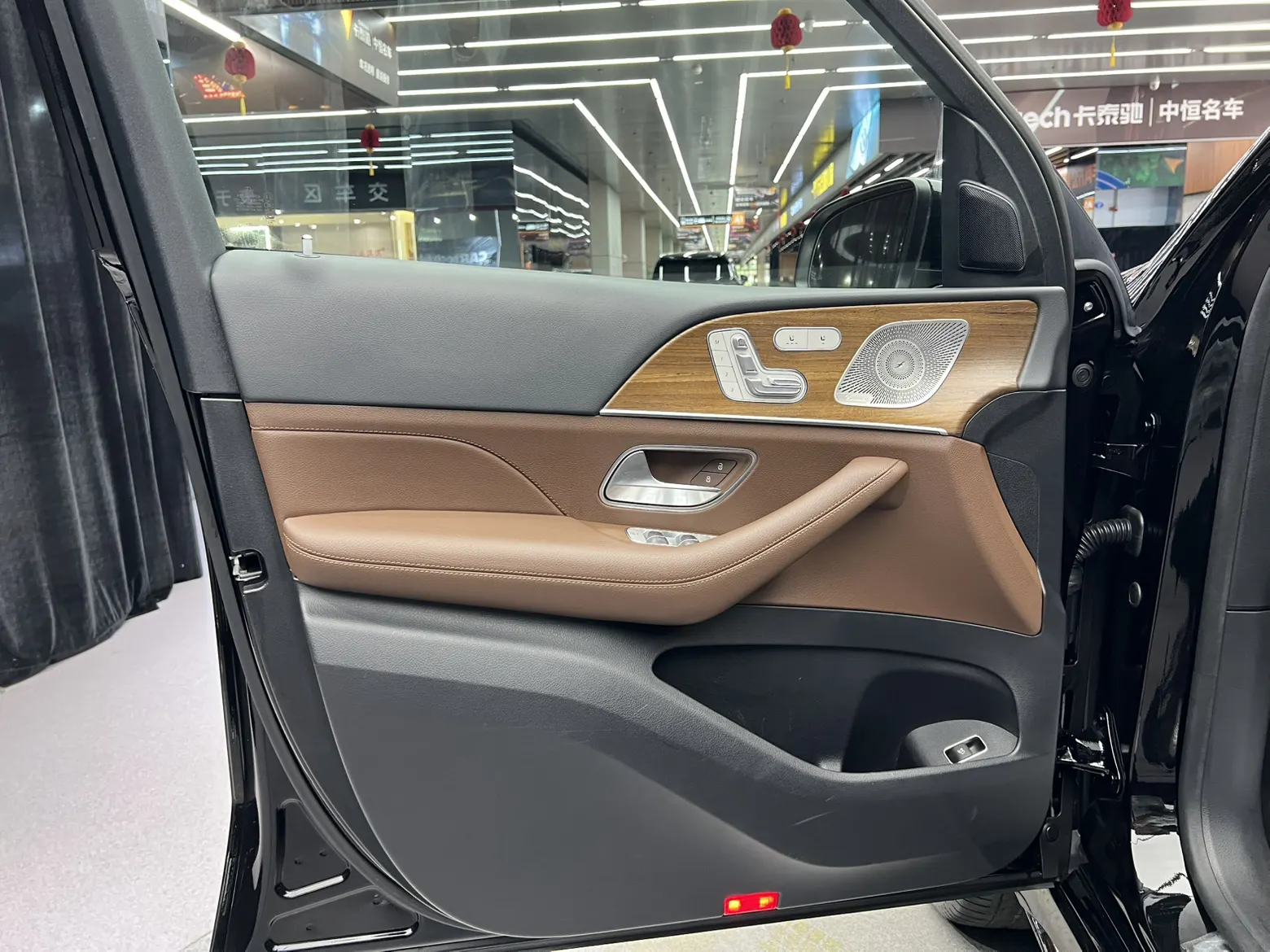 Mercedes-Benz GLE 450 4MATIC, 2024 15