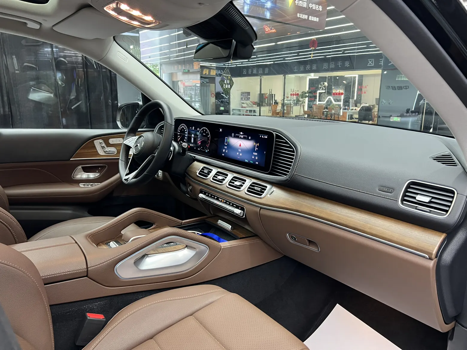 Mercedes-Benz GLE 450 4MATIC, 2024 17