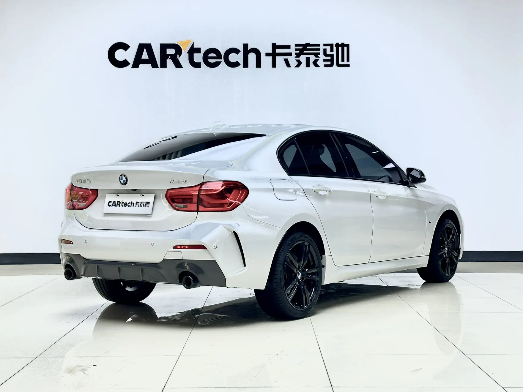 BMW 125i, 2022 3