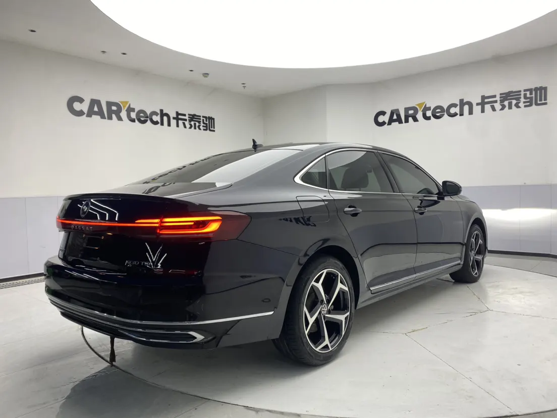 Volkswagen Passat, 2024 все фото