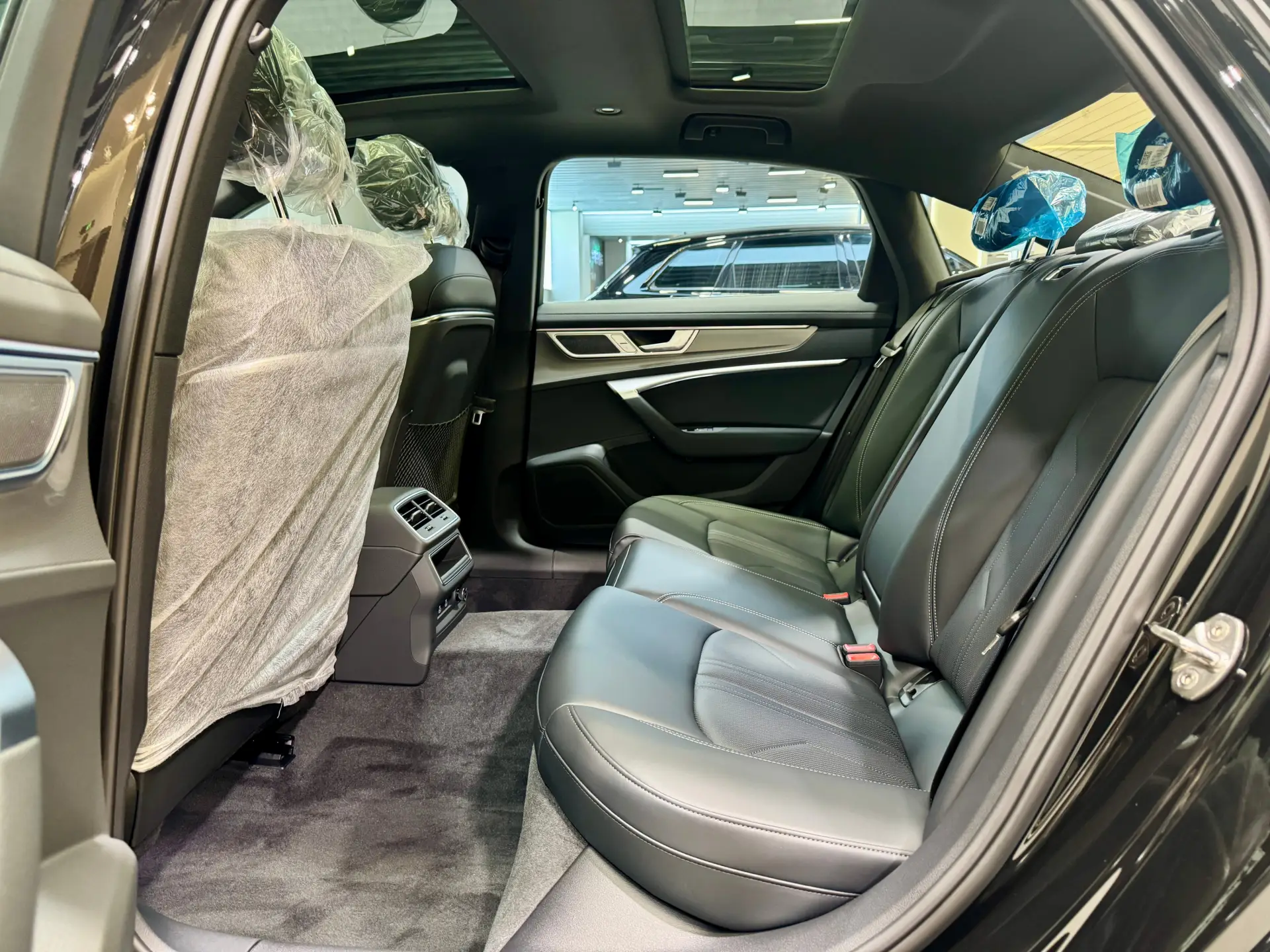 Audi A6L 40 TFSI, 2025 17