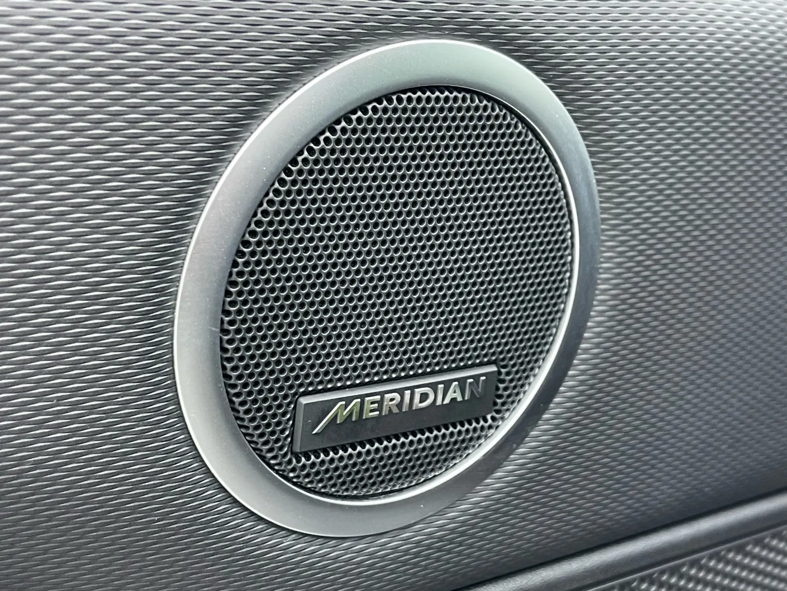 Land Rover Discovery, 2023 16