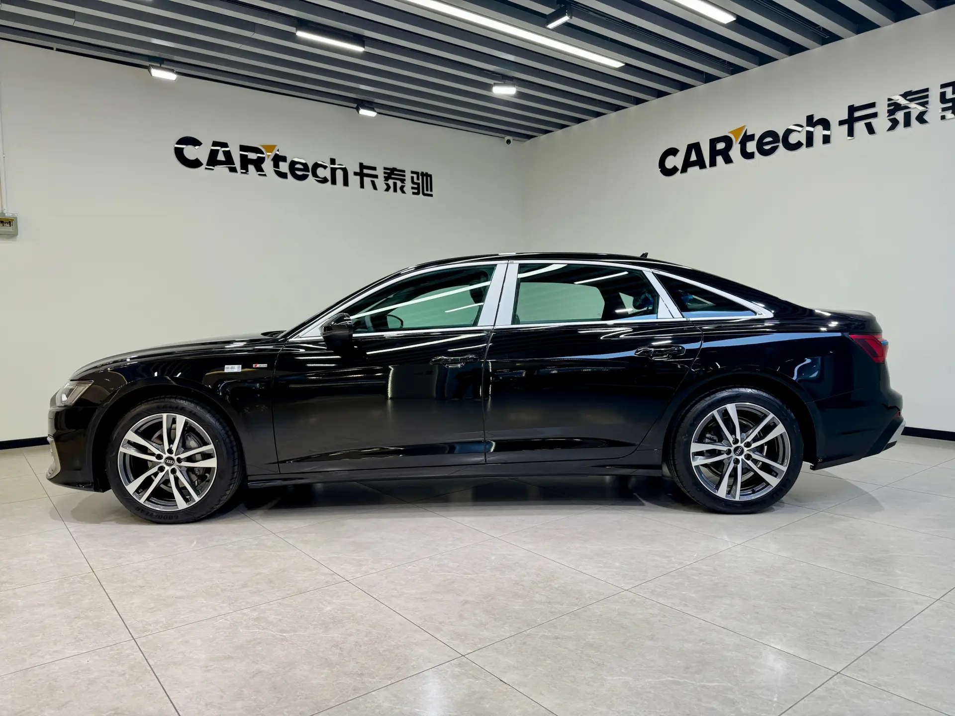 Audi A6L 40 TFSI, 2025 29