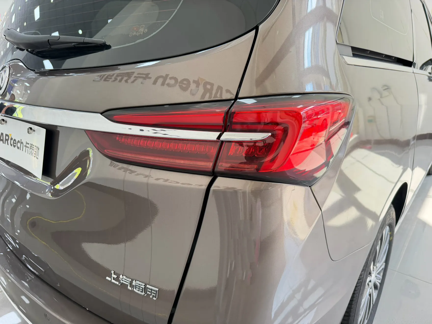 Buick GL8, 2022 8
