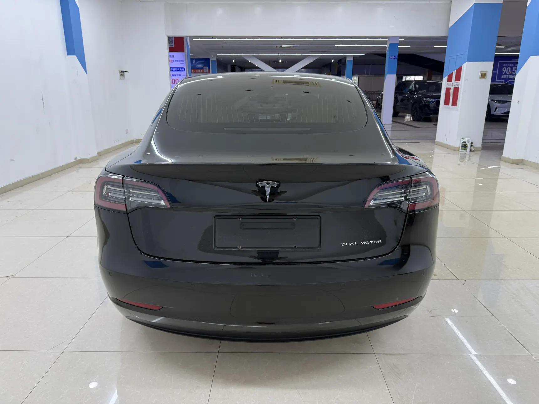 Tesla Model 3, 2020 все фото