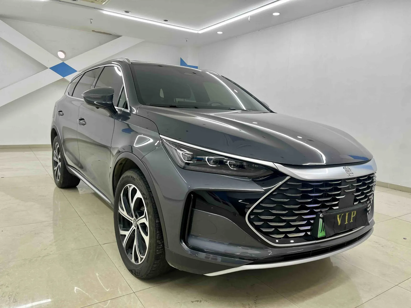 BYD Tang, 2025 2