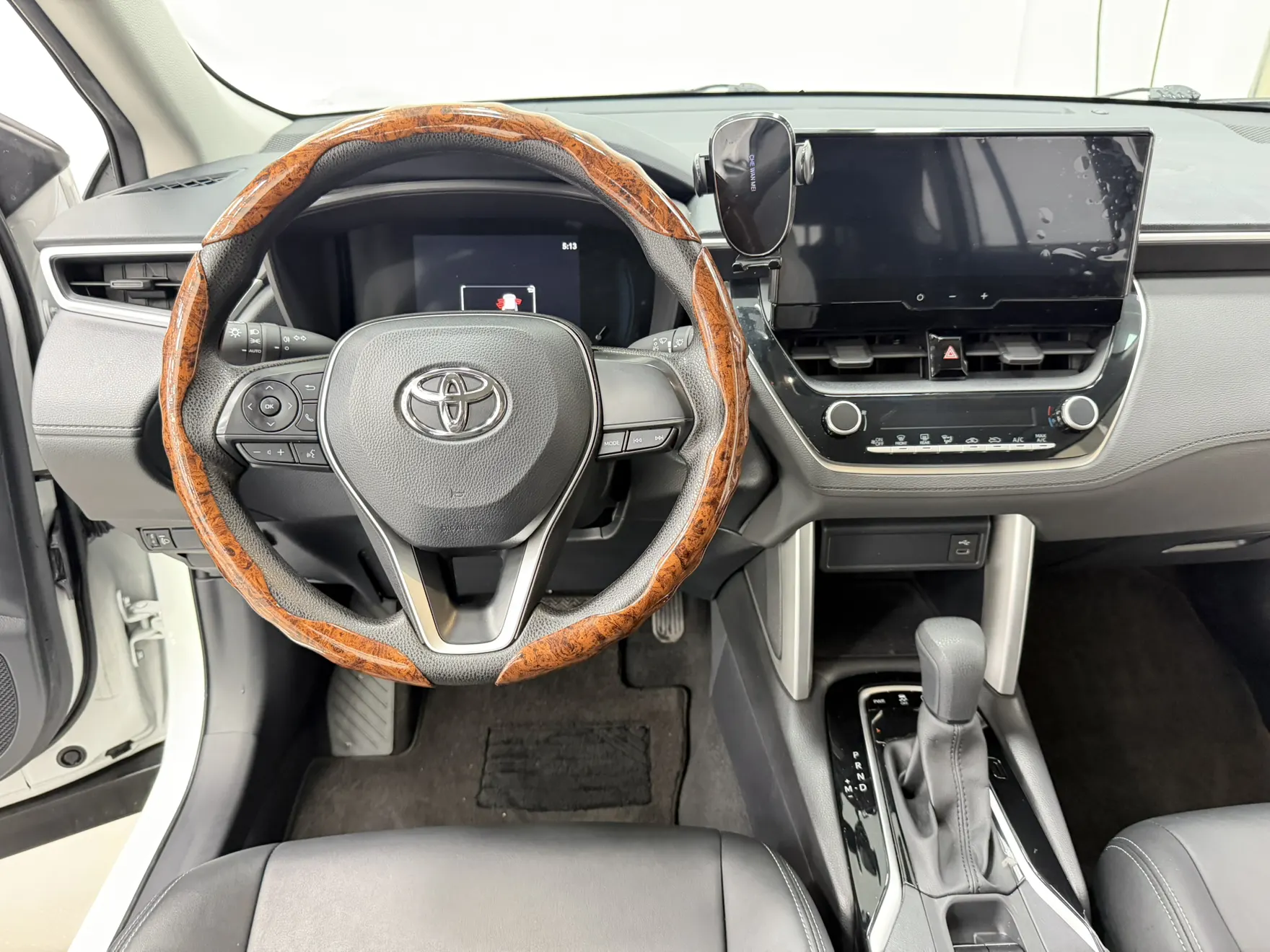 Toyota Frontlander, 2025 11
