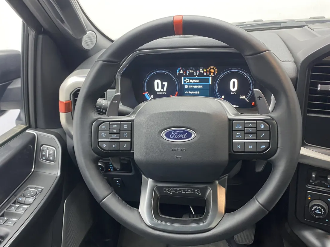 Ford F-150, 2026 14