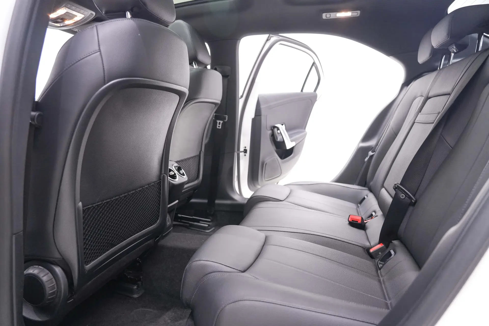 Mercedes-Benz A 200 L, 2022 21