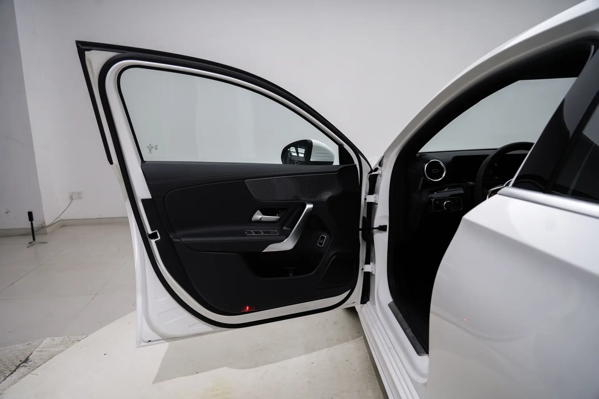 Mercedes-Benz A 200 L, 2022 18