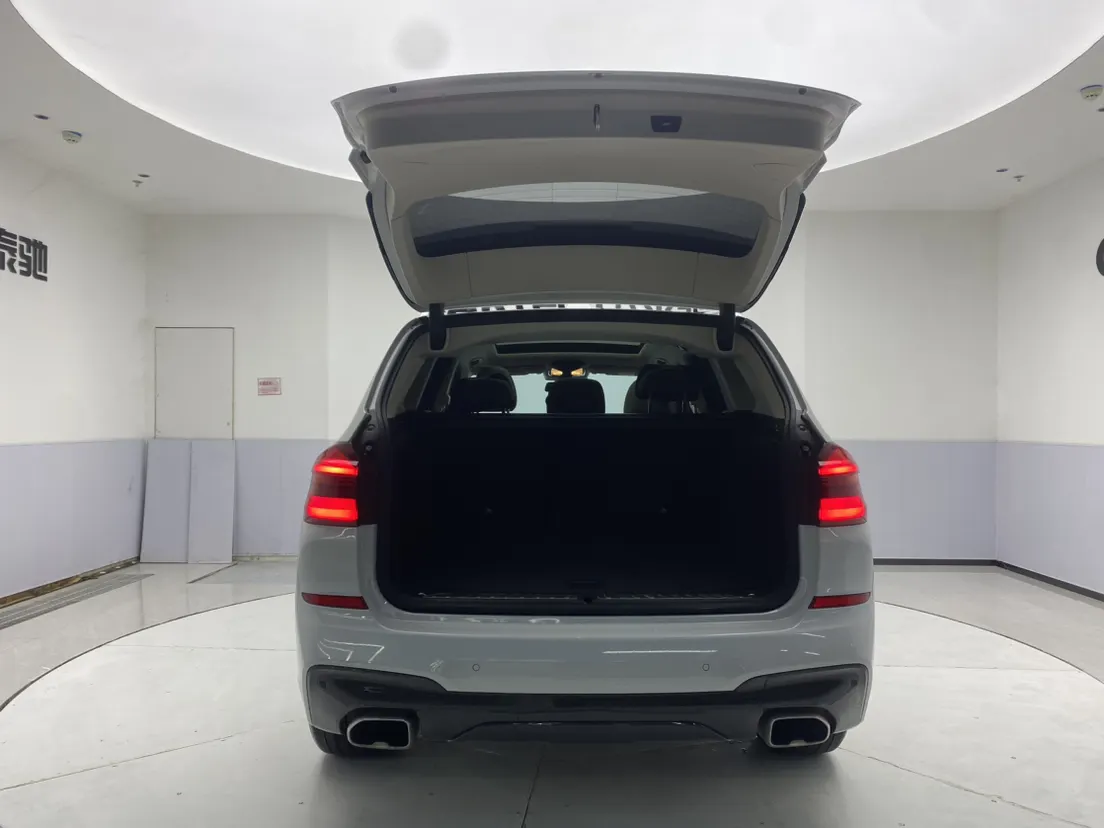 BMW X1, 2021 13