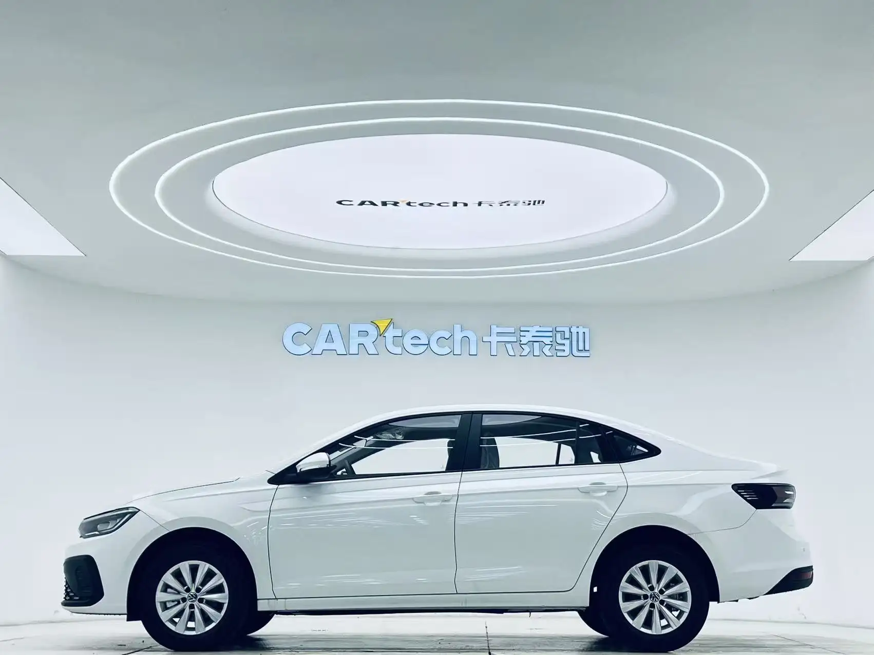 Volkswagen Lavida, 2026 7