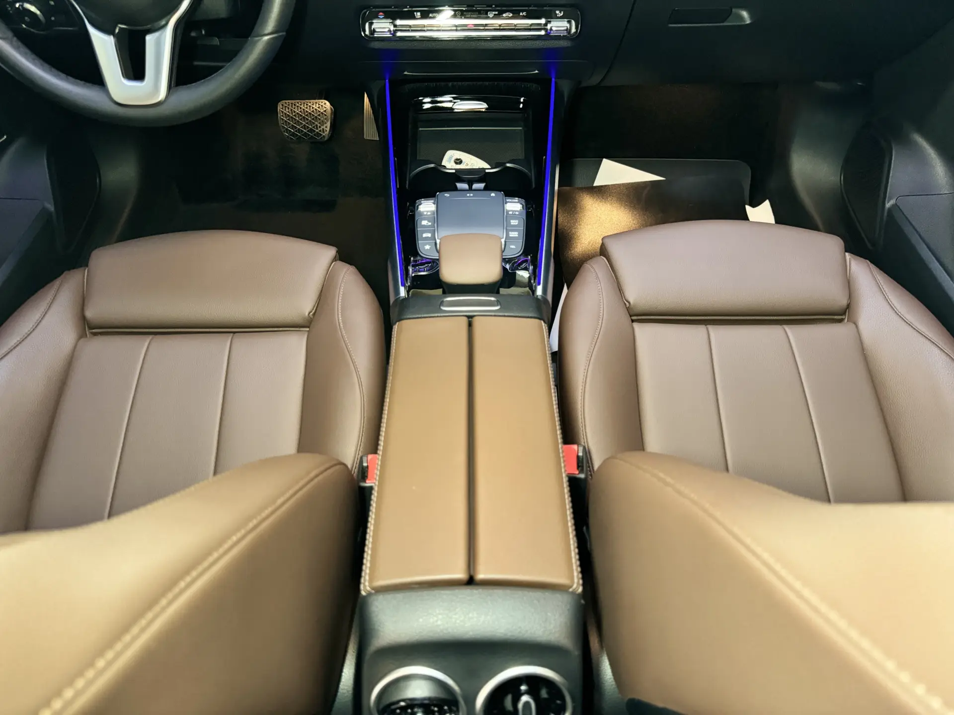 Mercedes-Benz GLB, 2023 20
