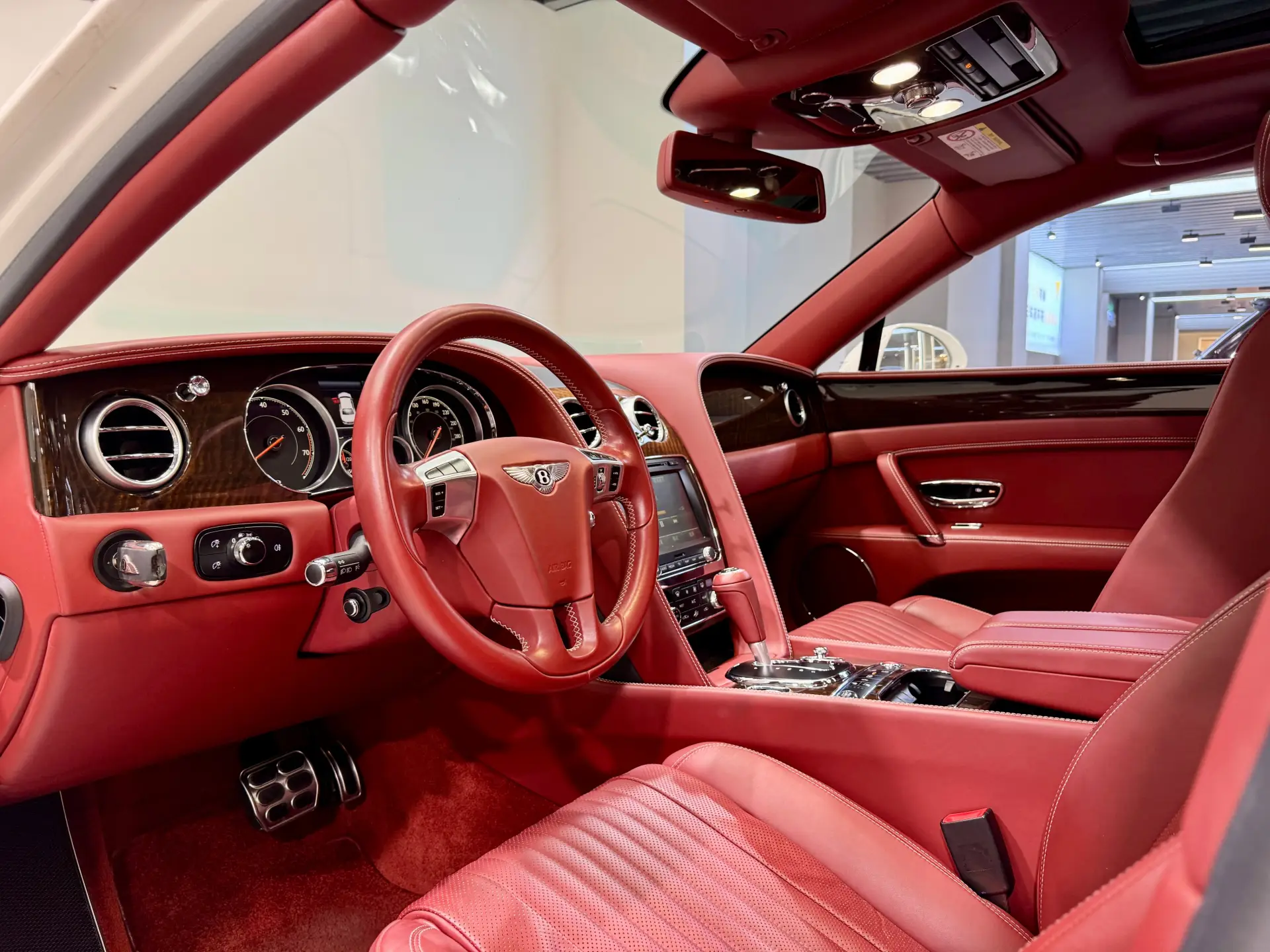 Bentley Flying Spur, 2018 6