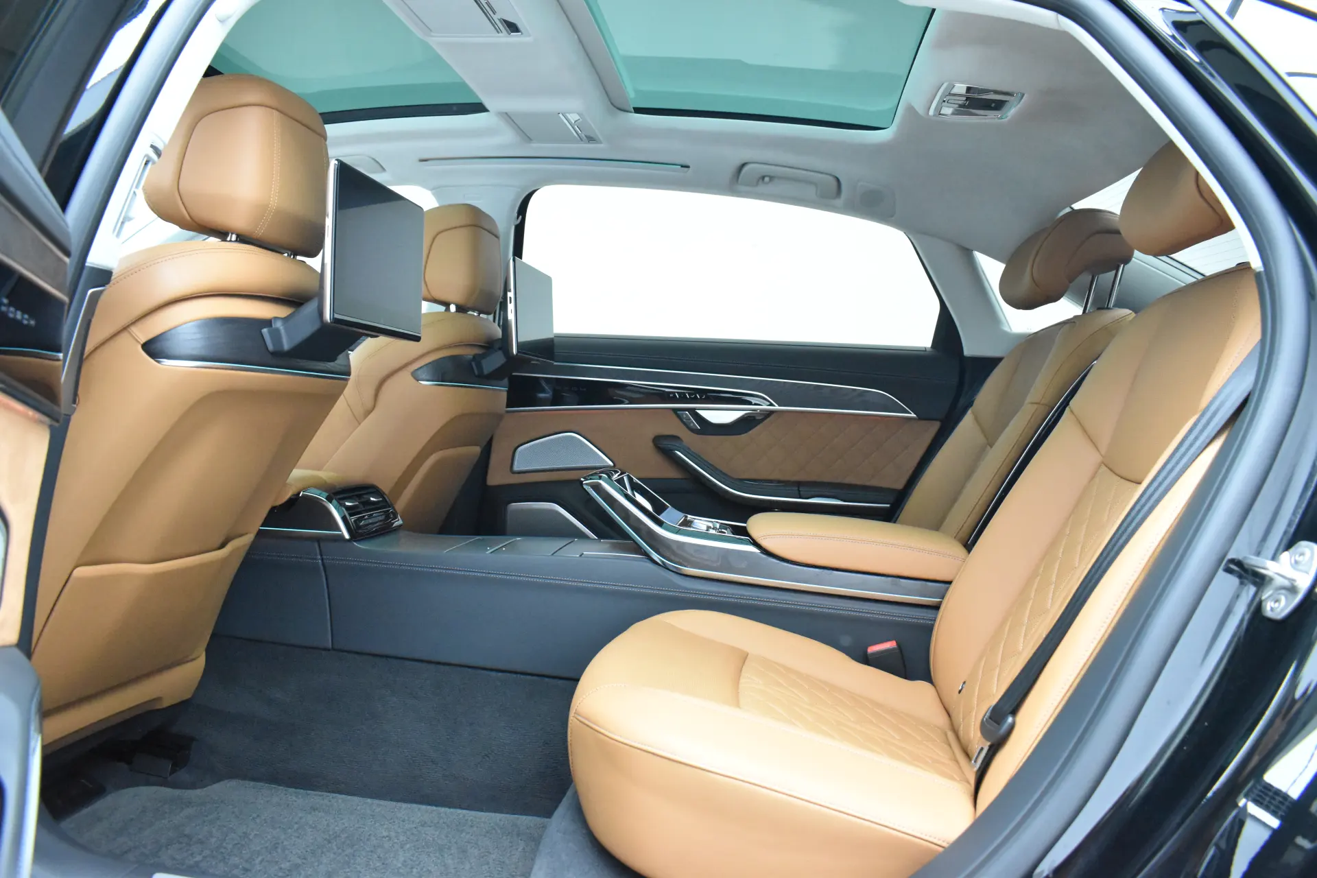 Audi A8L, 2022 18